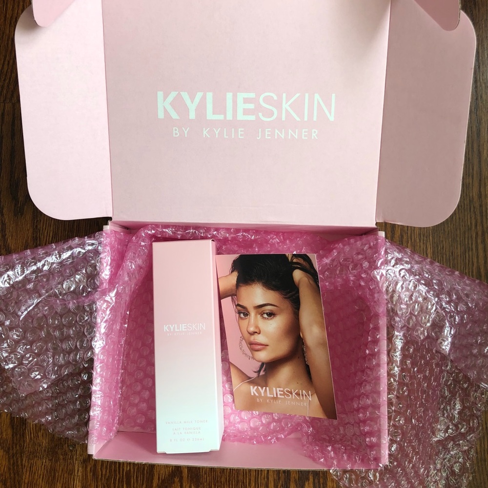 Kylie Skin Vanilla Milk Toner